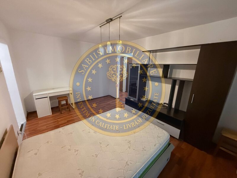 Romancierilor, 3 camere, bloc stradal, acces la metrou si Plaza Mall